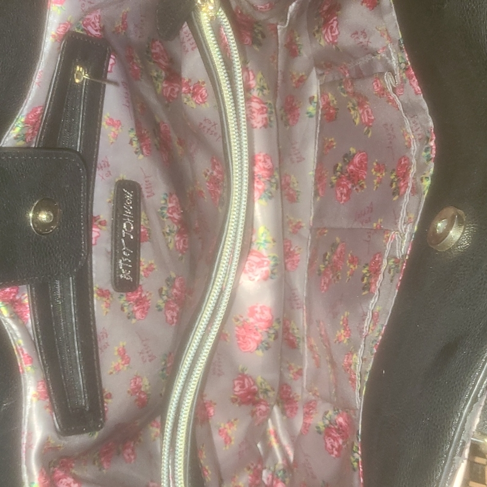 Purse - Picture 2 of 4
